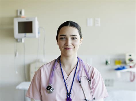 Co jest najtrudniejsze w pracy jako pielęgniarka?
